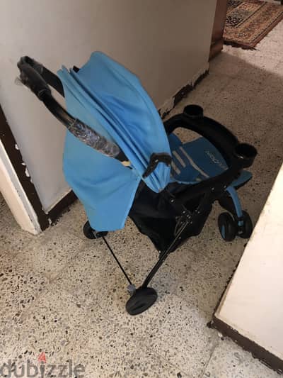 عربه اطفال استعمال بحاله جيده