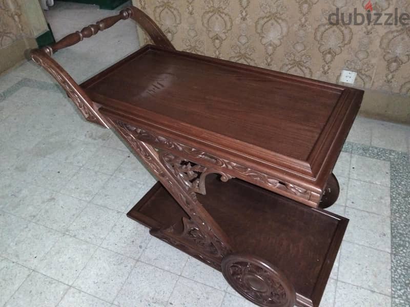 Tea serving trolley 1