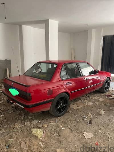 بي ام دبليو 320 1989