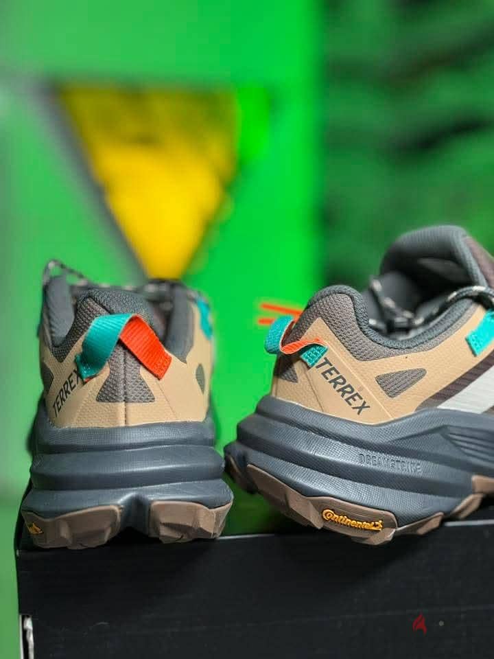 Adidas terrex 1