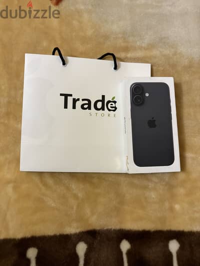 آبل - آيفون 16