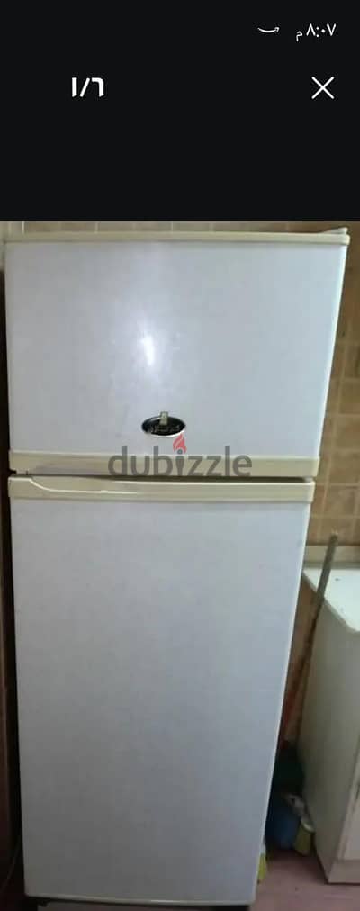 ثلاجات للبيع