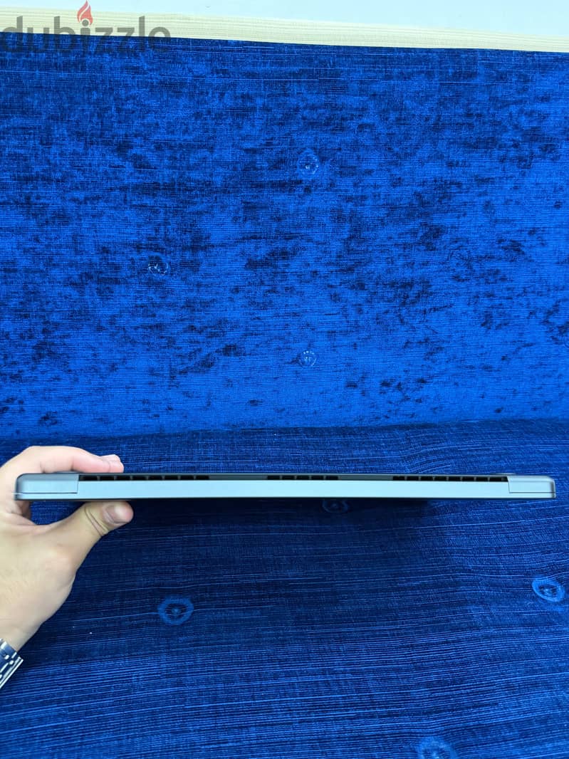 MacBook pro m4 max 16 inch 4