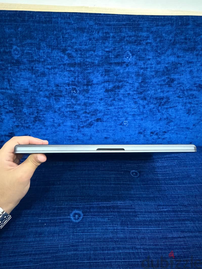 MacBook pro m4 max 16 inch 6