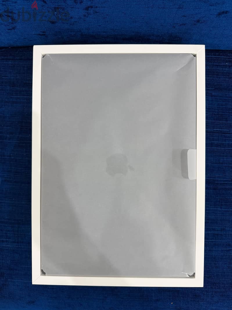 MacBook pro m4 max 16 inch 9