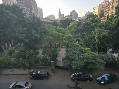للبيع من المالك مباشرة بموقع مميز في المهندسين