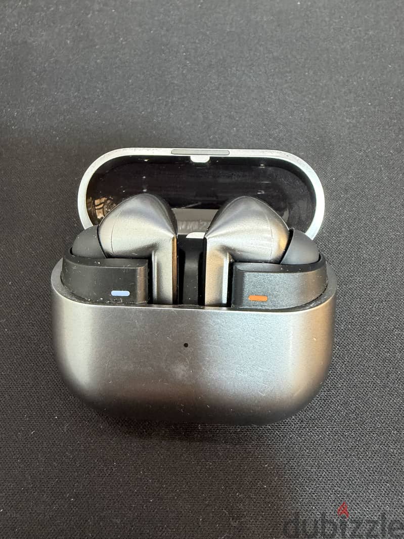Galaxy Buds3 Pro 3