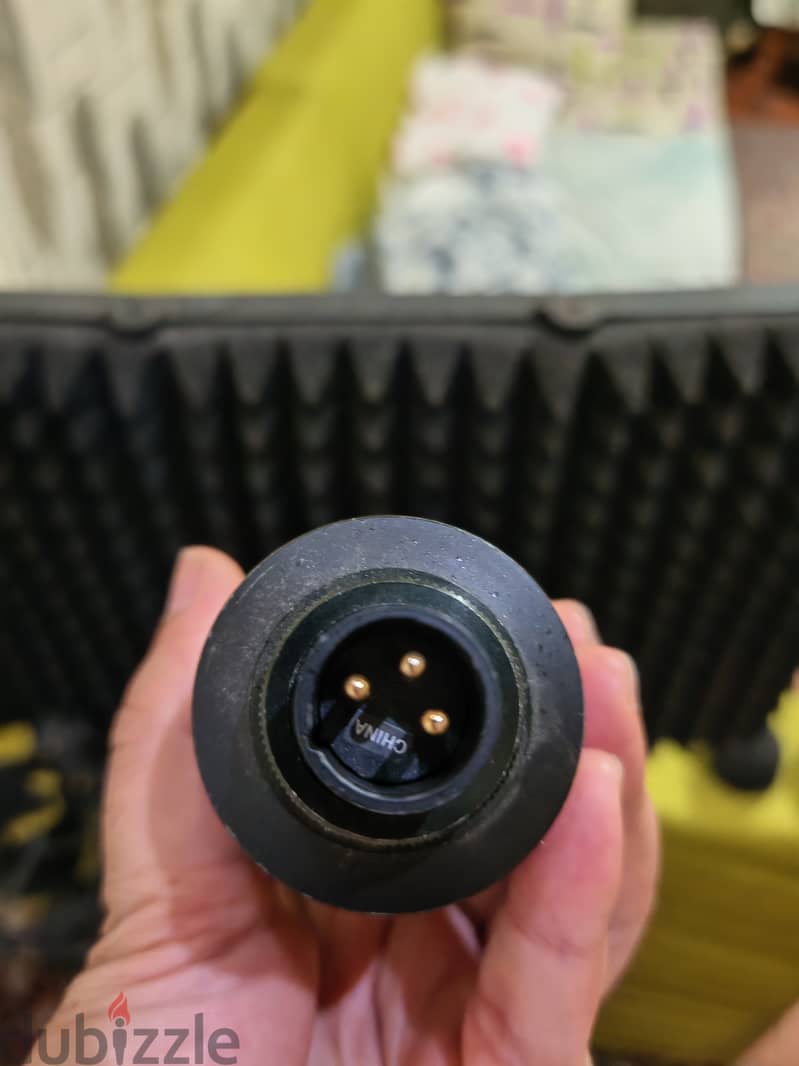 AT 2020 MIC XLR + Isolation Shield + Shock Mount 5