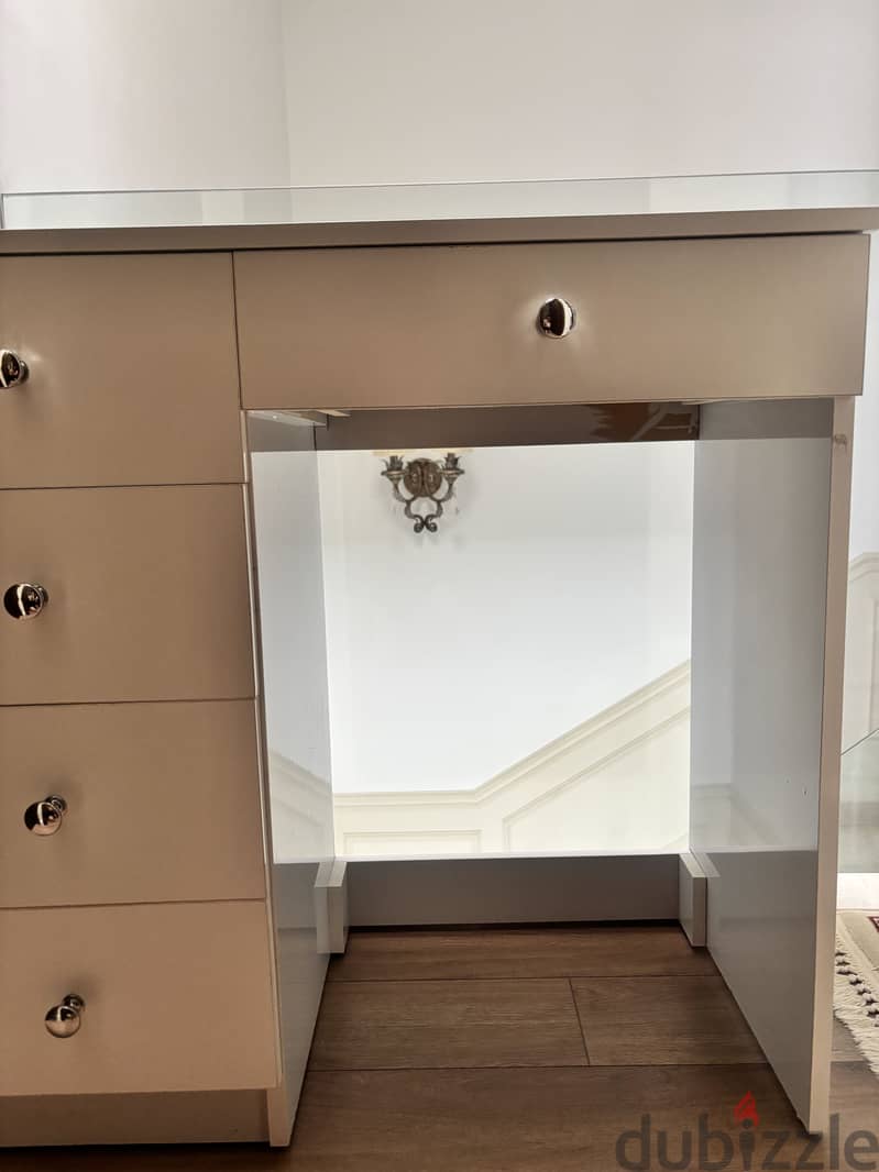 White Storage Drawers 2