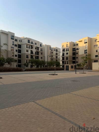 Owest Club residence Apartment