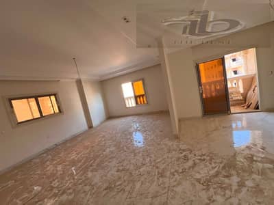 For rent in Al-Andalus 2 | Steps from the Southern Ninety  Very distinctive location – open view and double face