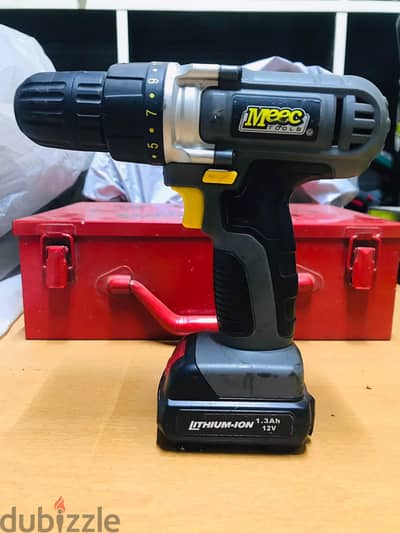 دريل/مفك شحن Meek Tools 12V بحاله ممتازه للاستخدام المنزلي