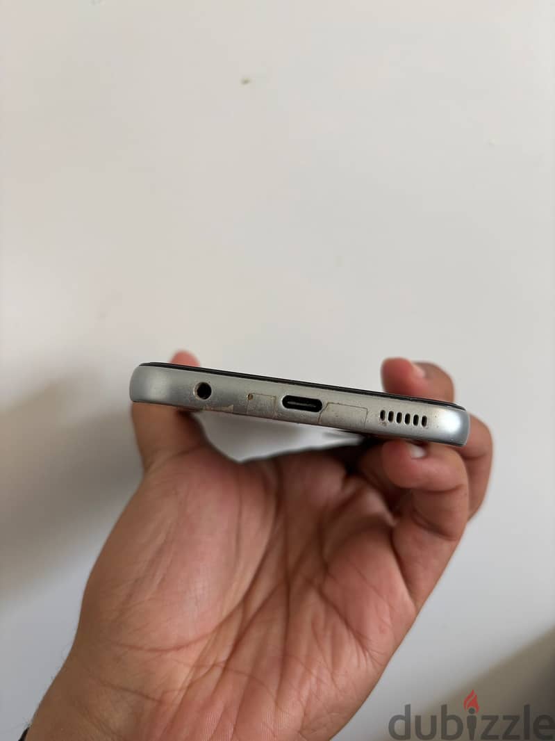Samsung A24 3