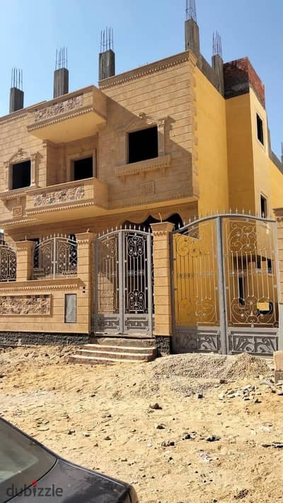 بيت للبيع بالحي السادس بمدينة بدر