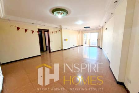 Writing  Licensed Apartment for Rent – Fully Open Views