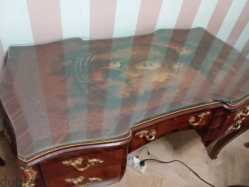 Classic wooden desk 6