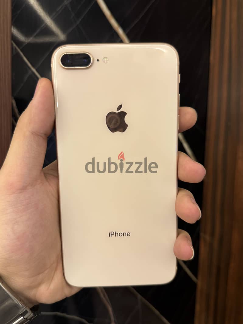 Apple - iPhone 8 Plus 3