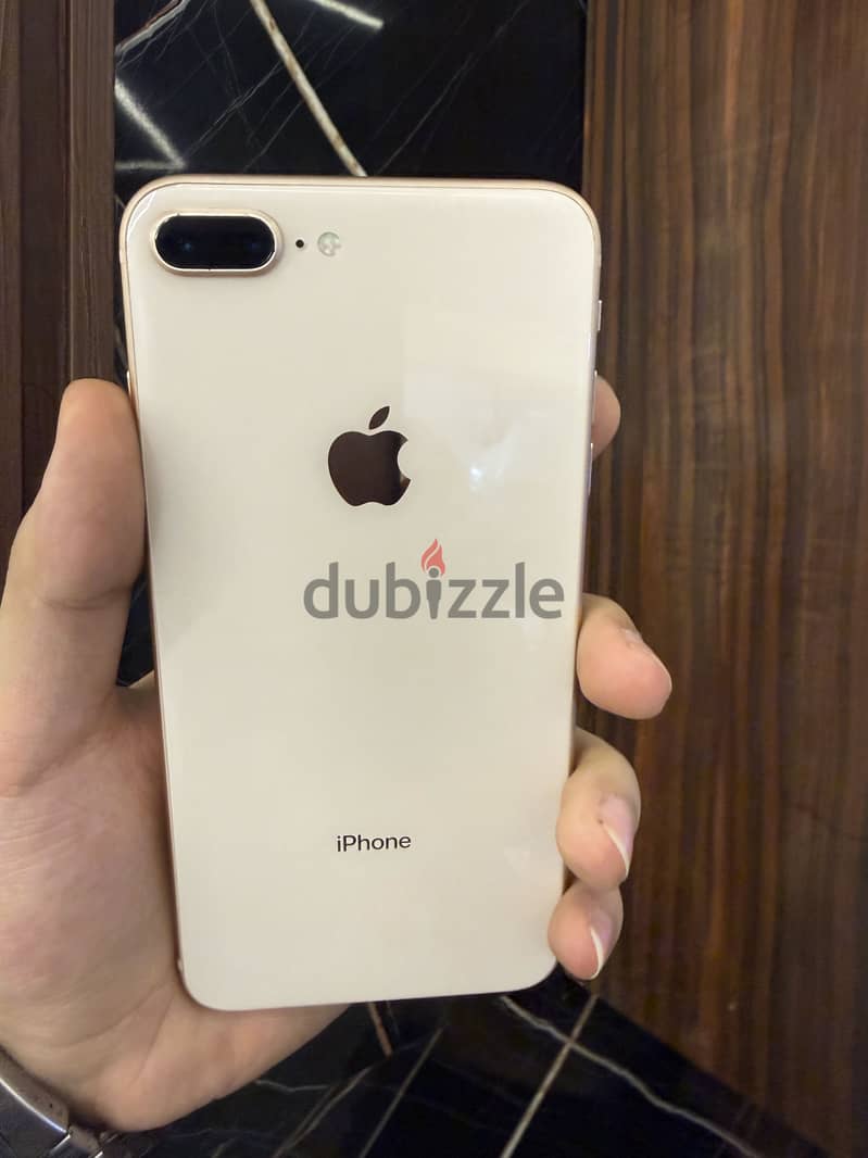 Apple - iPhone 8 Plus 6