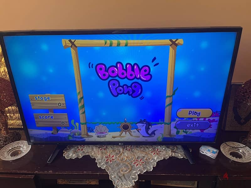 LG LCD FHD 43inch display 9