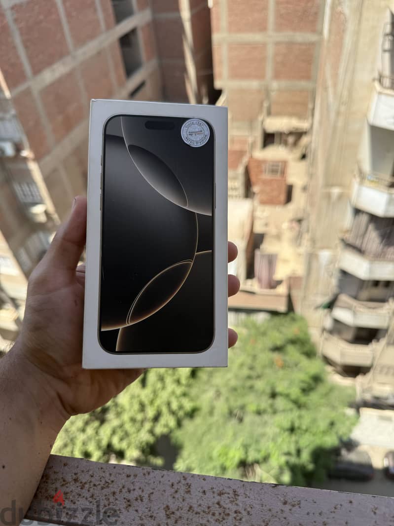 Apple - iPhone 16 Pro Max 1