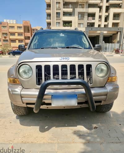 2006 جيب ليبرتي فابريكة اعلي فئة  jeep liberty