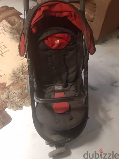 Joie travel system litetrax 3 stroller & car seat بحالة ممتازة ٣ عجلات