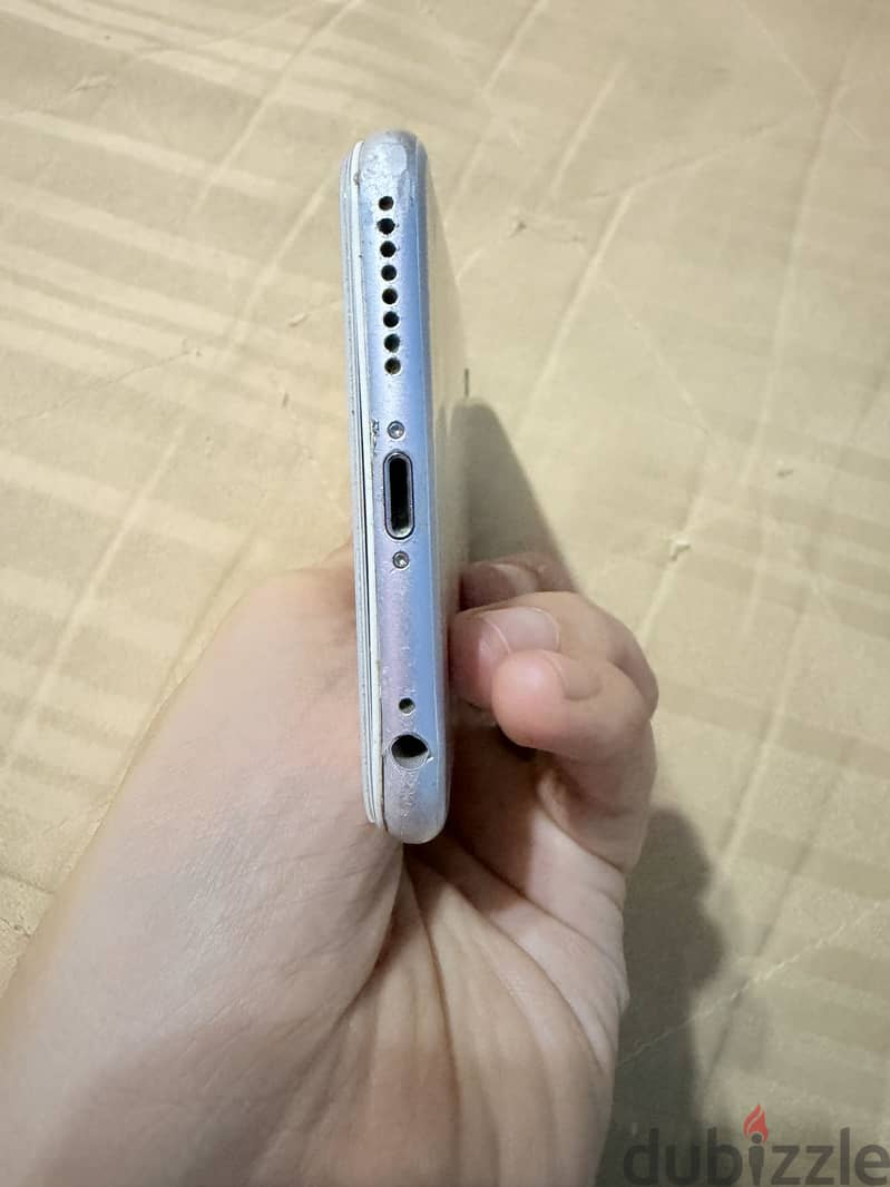 Apple - iPhone 7 2
