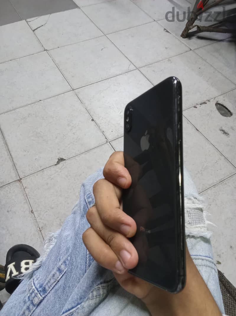Apple - iPhone XS Max 2