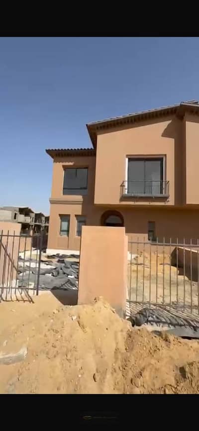 For Sale Corner Townhouse in Village West Immediate Delivery + Private Garden + 6 Bedrooms and 4 Bathrooms