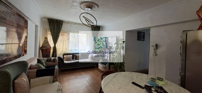 #Apartment_for_sale in the kitchen and heater #Zahraa_Al-Maadi area 100 square meters  the fifth floor . 2 elevators ( tower )