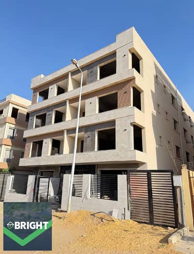شقه للبيع 260 متر ڤيلات الجامعه الامريكيه التجمع الخامس