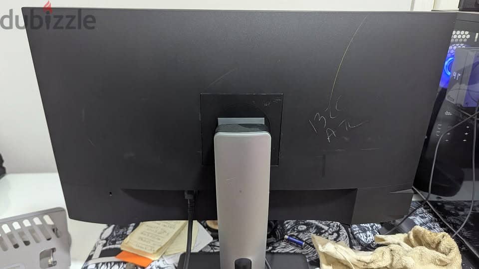Dell 2719h 1
