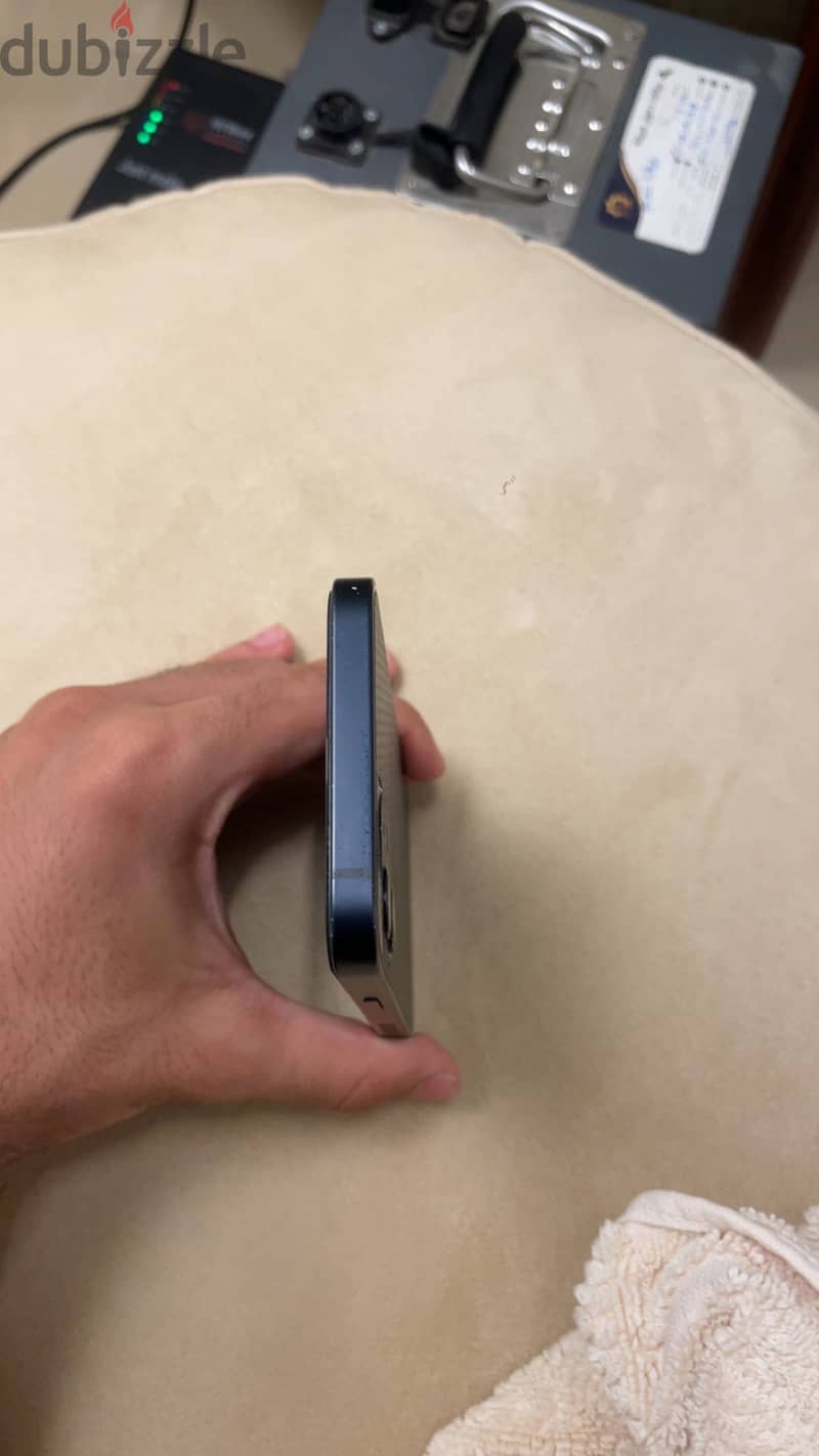 Apple - iPhone 12 7