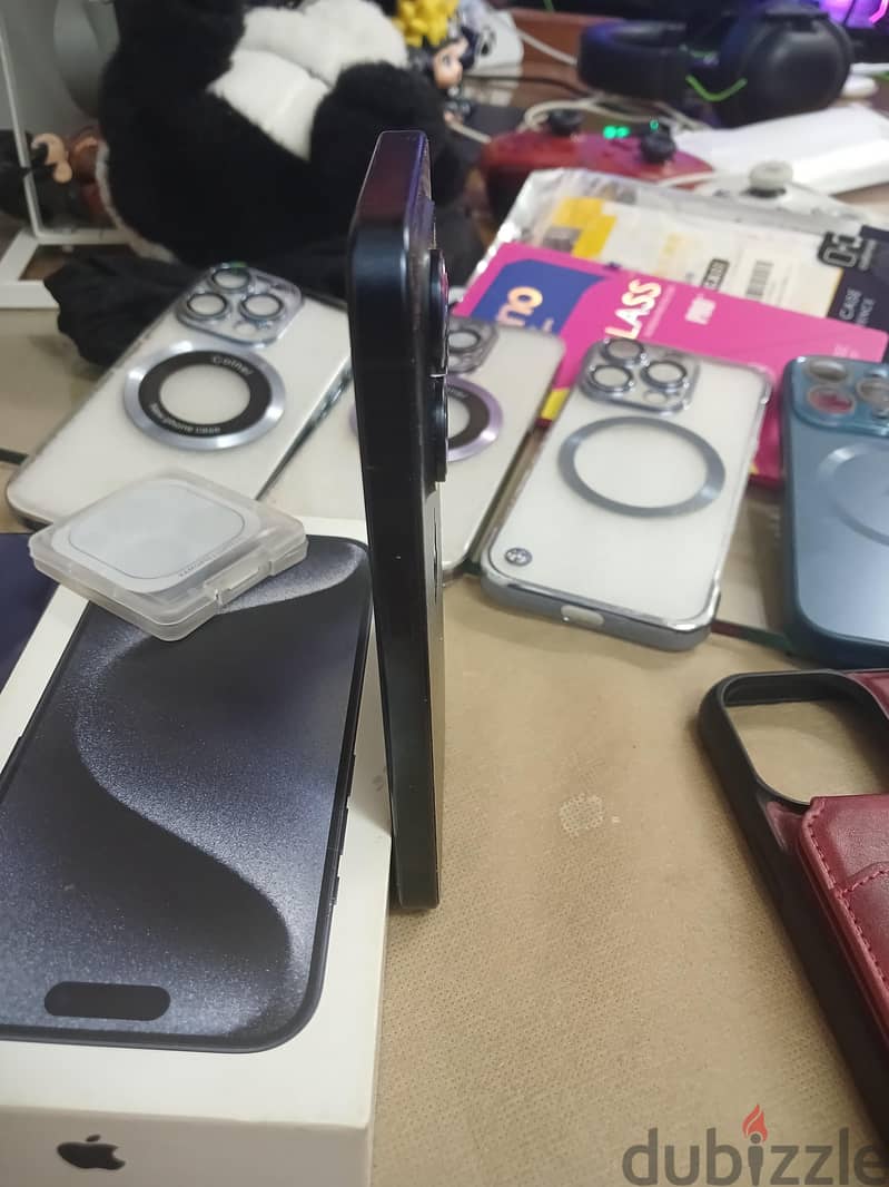 Apple - iPhone 15 Pro 6