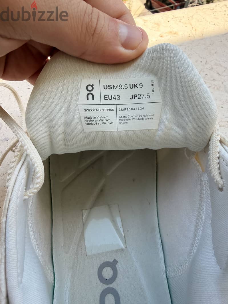 Premium authentic On Cloud shoes - with official ON receipt 2