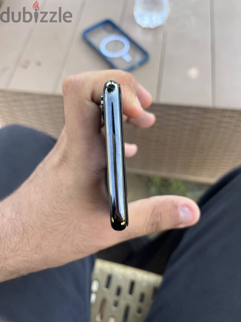 آبل - آيفون اكس 2