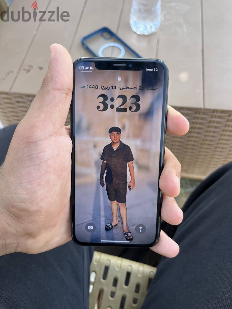 آبل - آيفون اكس 4