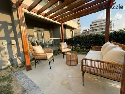 شقة فاخرة مفروشة بالكامل للإيجار في سكاي كوندوز – فيليت