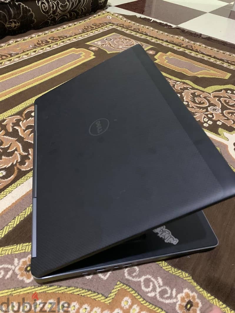 Dell Precision 7720 6
