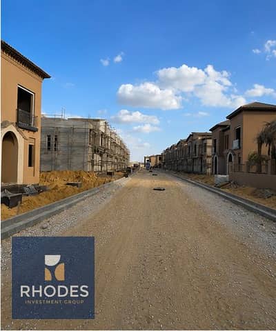 دوبلكس ريسيل للبيع 225م بجاردن 70م | استلام فوري في فيلدج ويست Village West