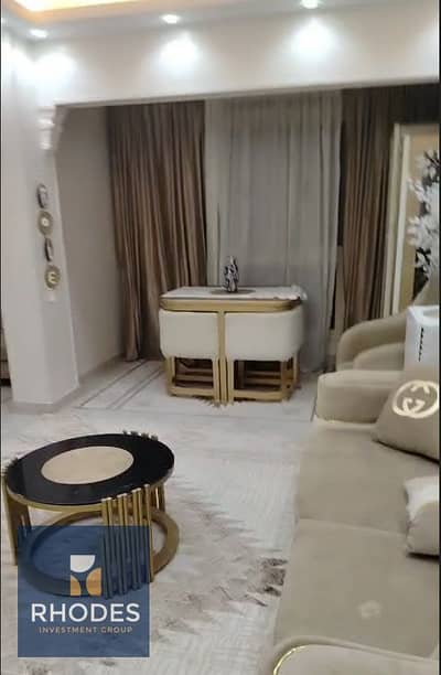 شقه للبيع 90م من المالك مباشرة بجنوب الاحياء بسعر لقطه ريسيل في جنوب الاحياء في 6 اكتوبر South El Ahyaa, 6th of October City