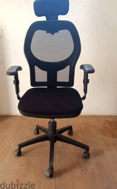 Ergonomic High-back Mesh Office Chair With Headrest _ Excellent Con