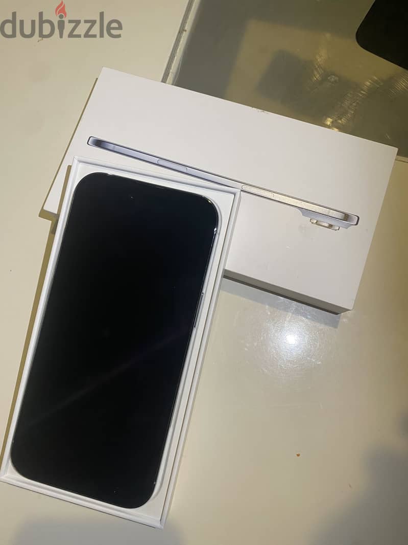 Apple - iPhone 17 Air 1