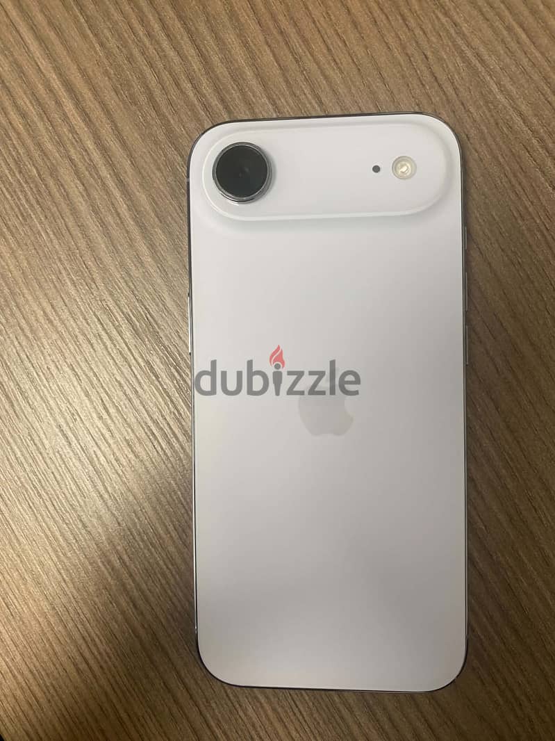Apple - iPhone 17 Air 13
