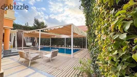 For sale, a luxury independent villa in Madinaty with a swimming pool at a bargain price