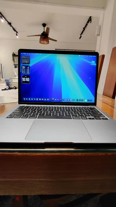 Macbook M1 كسر زيرو