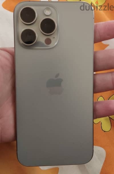 Apple - iPhone 15 Pro Max للبيع