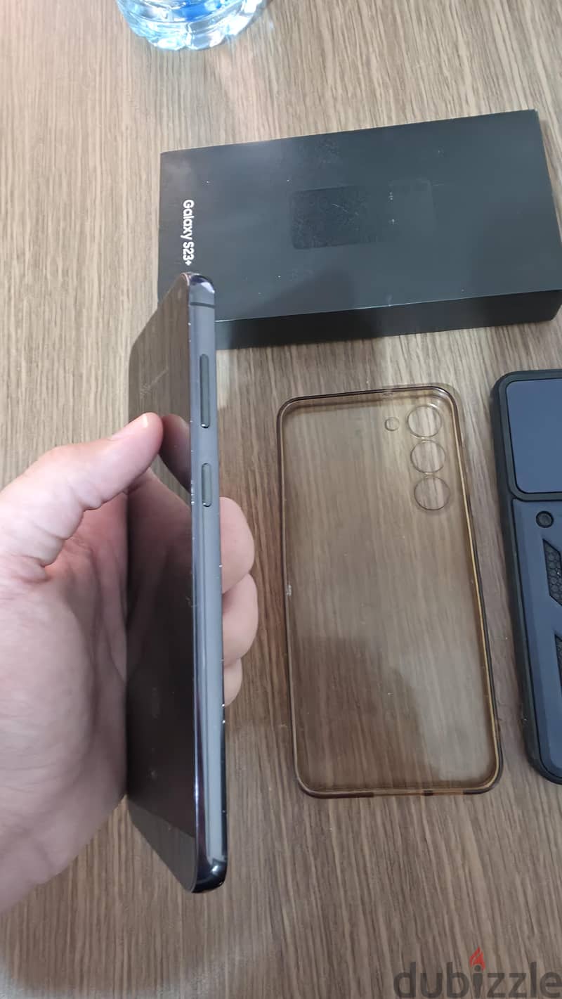 Samsung S23 Plus 4