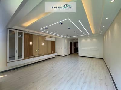 Opportunity to buy in one of the most prestigious and distinguished phases of Madinaty, perfect for those who love ground floor apartments with garden