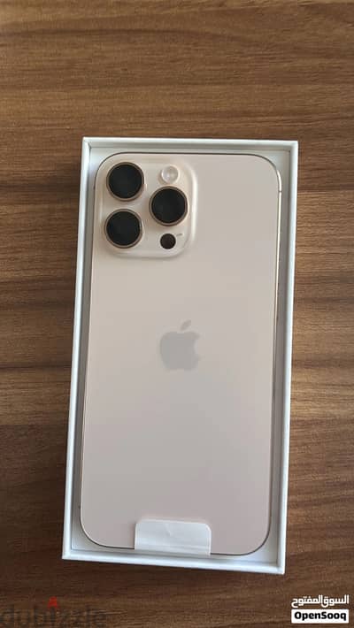 Apple - iPhone 16 Pro Max